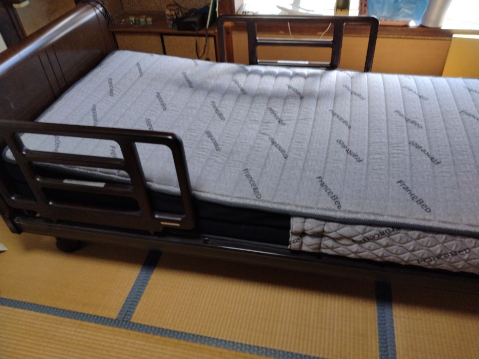 電動ベッド