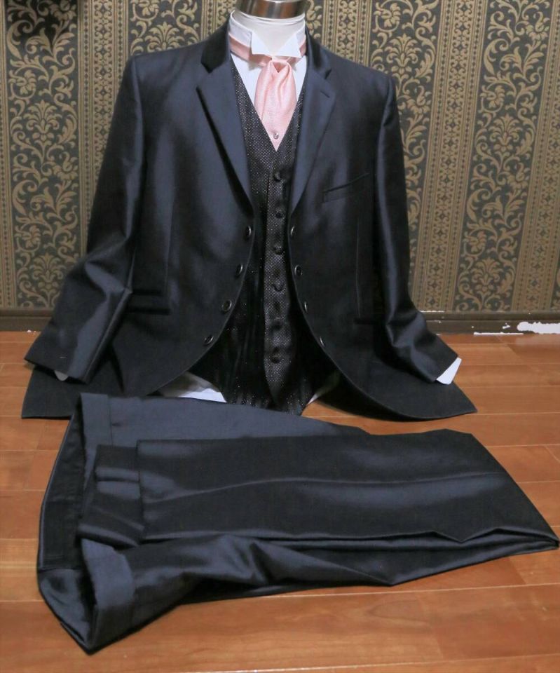 ブライダルタキシード（ショートフロックコート）