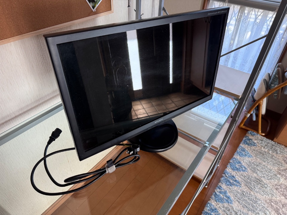 液晶モニター