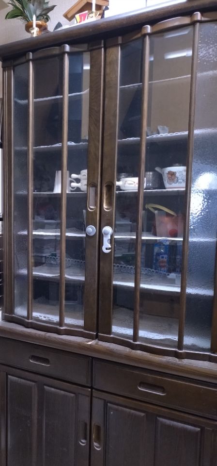 食器棚