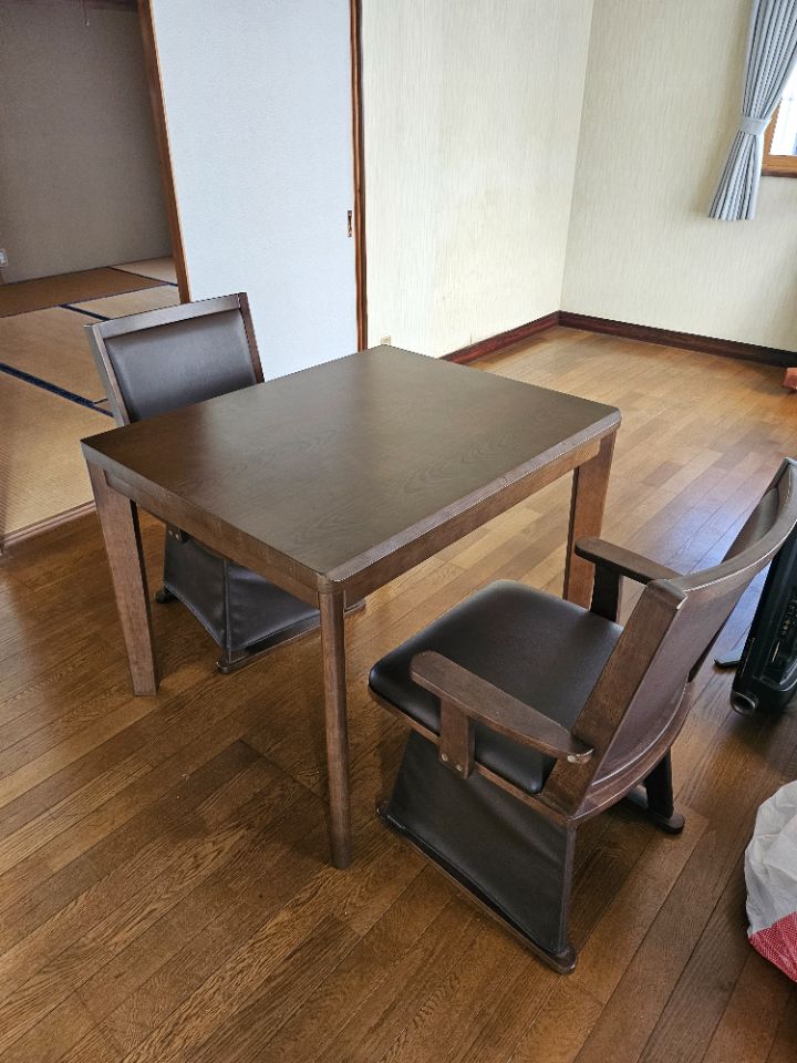 こたつ付ダイニングテーブル